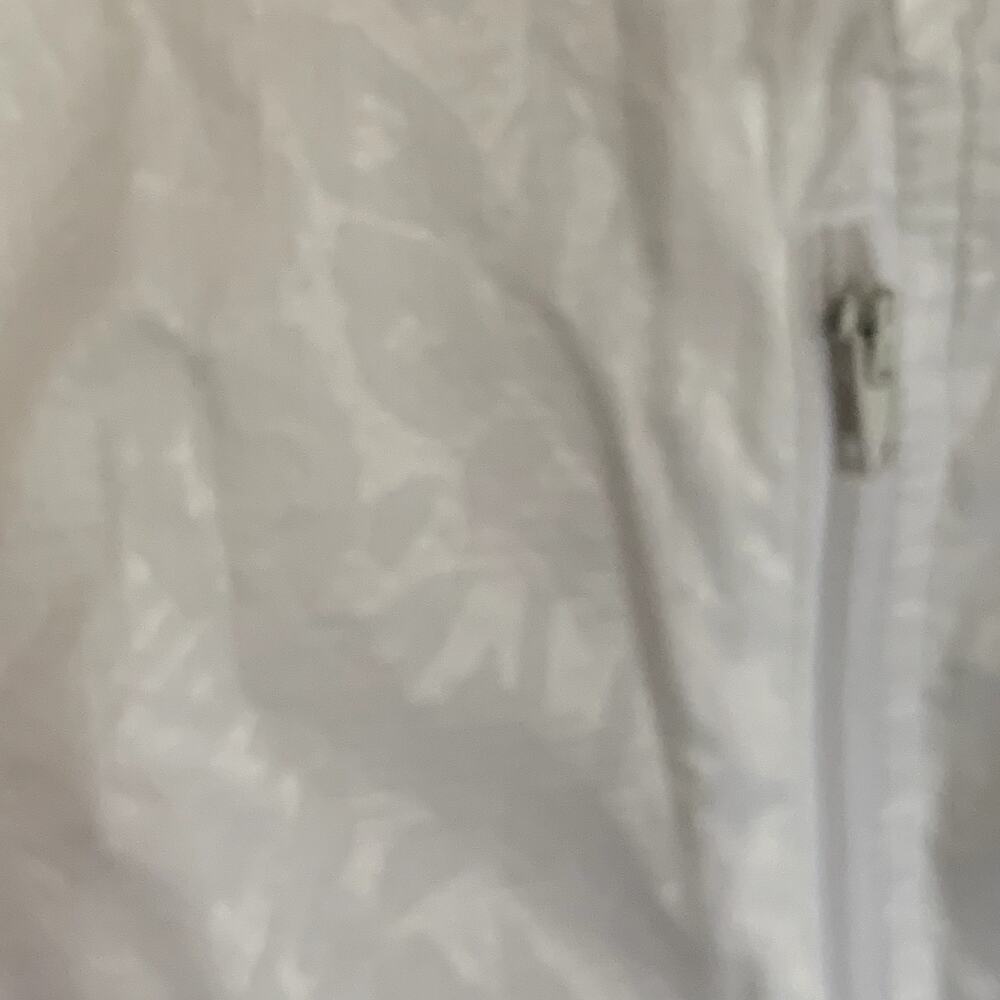 White Windbreaker Imprint Fabric Women's Size L? - Picture 4 of 8